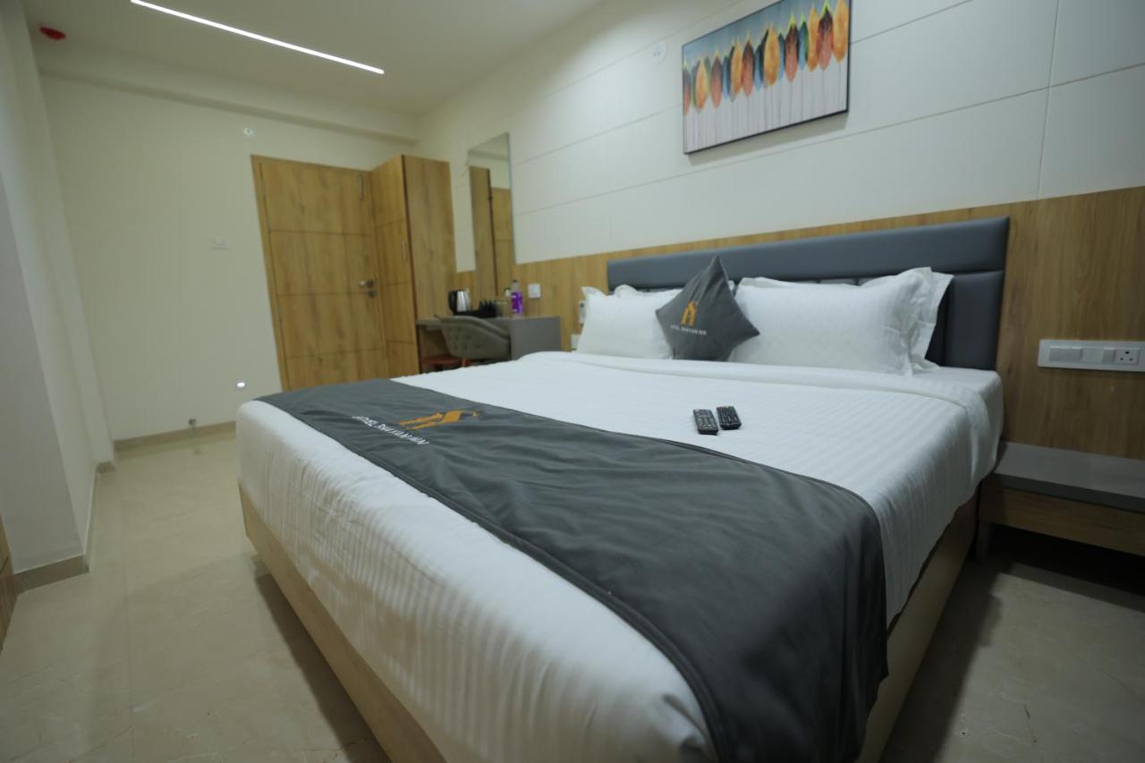ראג'קוט Hotel Shayan Inn מראה חיצוני תמונה