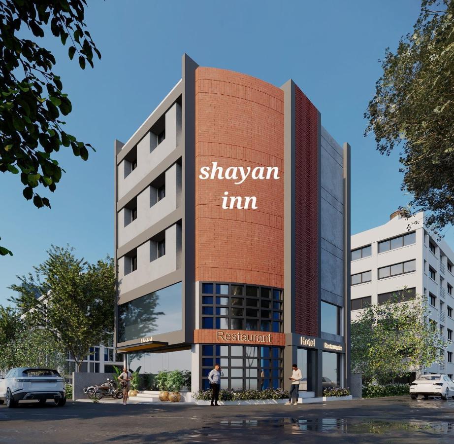 ראג'קוט Hotel Shayan Inn מראה חיצוני תמונה
