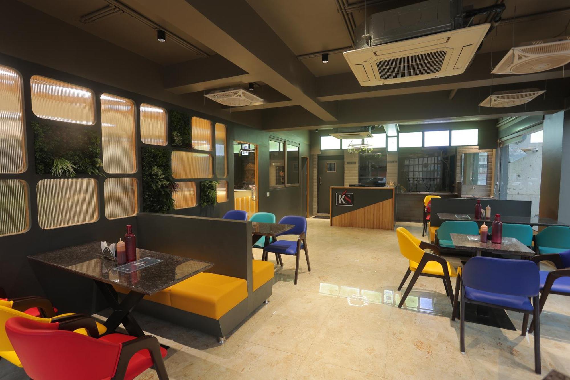 ראג'קוט Hotel Shayan Inn מראה חיצוני תמונה