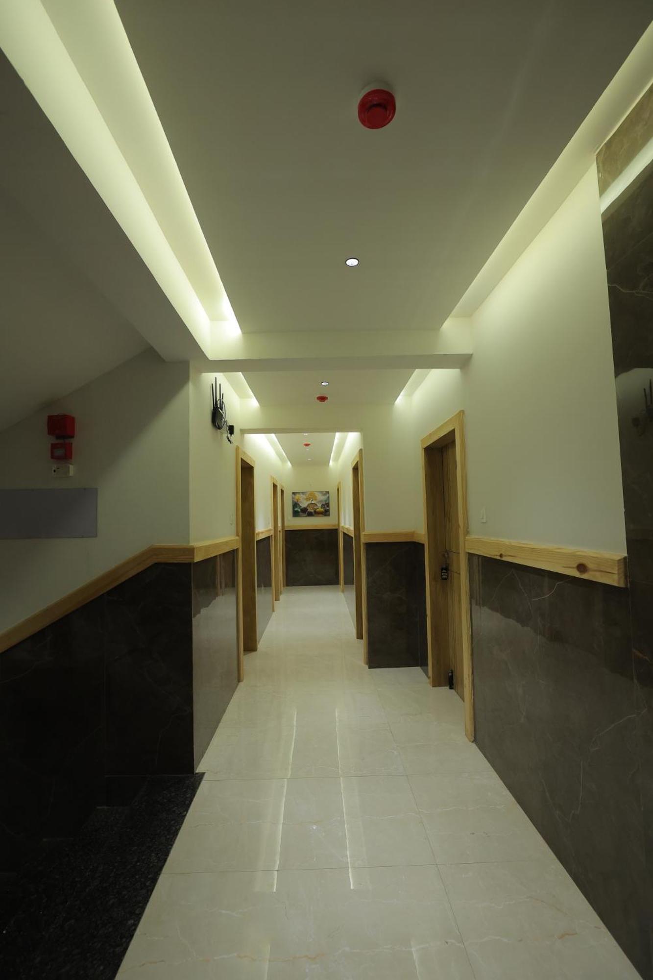 ראג'קוט Hotel Shayan Inn מראה חיצוני תמונה